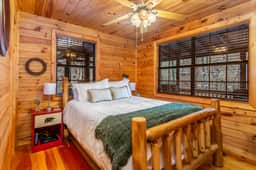 Cozy Cabin | Hot Tub | Pets | Near Downtown - Image 3