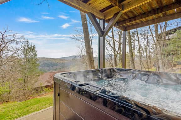 Views • Hot Tub • Fenced Yard • Near Downtown - Image 2