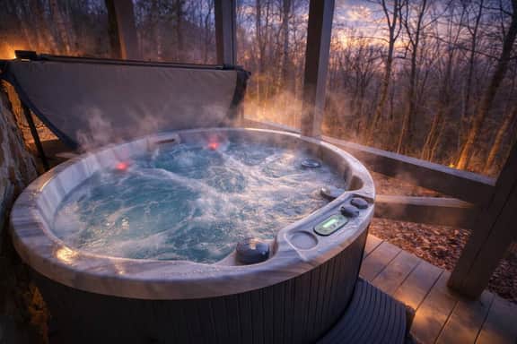 Near Toccoa River • Hot Tub • Fire Pit • Gameroom - Holiday Home - Image 2