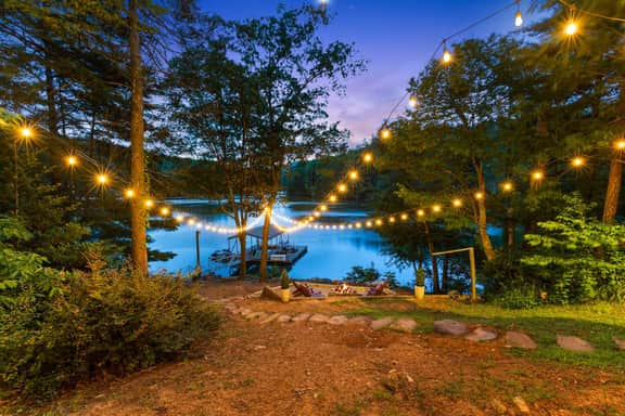 Cabin on the Lake! Private Dock-Hot Tub-Pets - Image 2