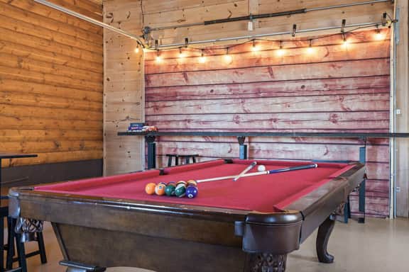 Mountain View’s | Hot Tub | Game Room | Theater - Image 4