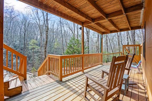 Little Creek Cabin • Fenced Yard • Hot Tub - Image 4
