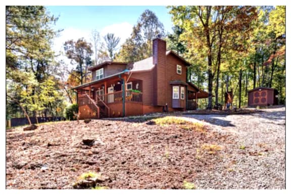 Cozy Cabin • Hot Tub • 5 Min to Winery• Fire pit - Image 1